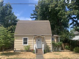 915 John Adams St, Oregon City, OR 97045