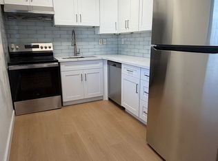 663 La Grande Dr #2, Sunnyvale, CA 94087