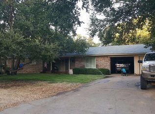 1309 Cliff Dr, Graham, TX 76450
