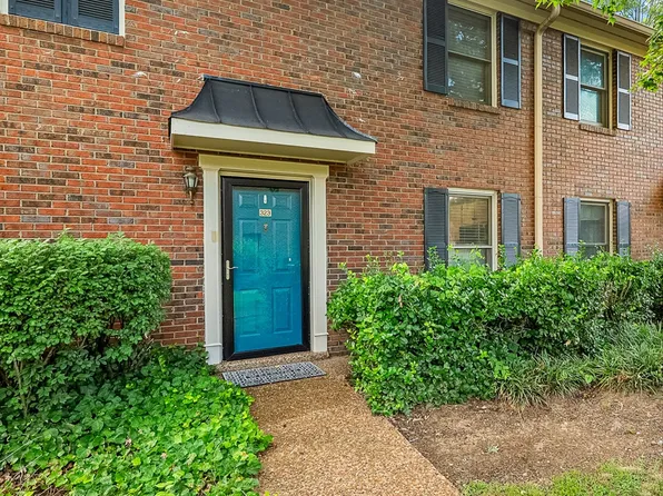 323 Westfield Dr, Nashville, TN 37221