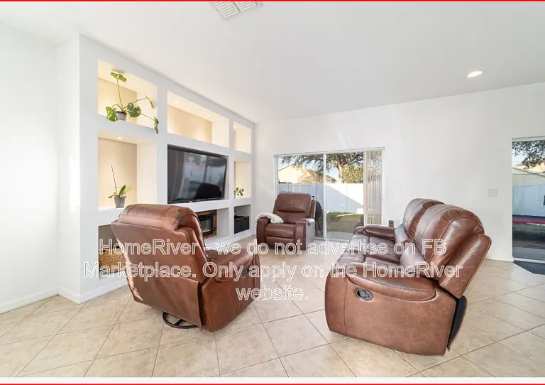5094 NE 122nd Blvd — Photo 6