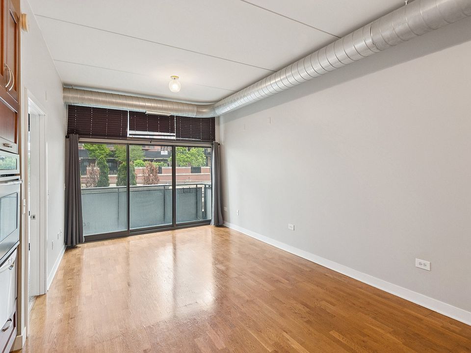 1st image of 650 W Wayman St Unit 302c