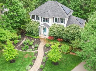 9 Wellington Cir, Atkinson, NH 03811