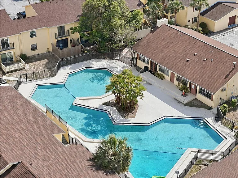 7551 Abonado Rd — Photo 2