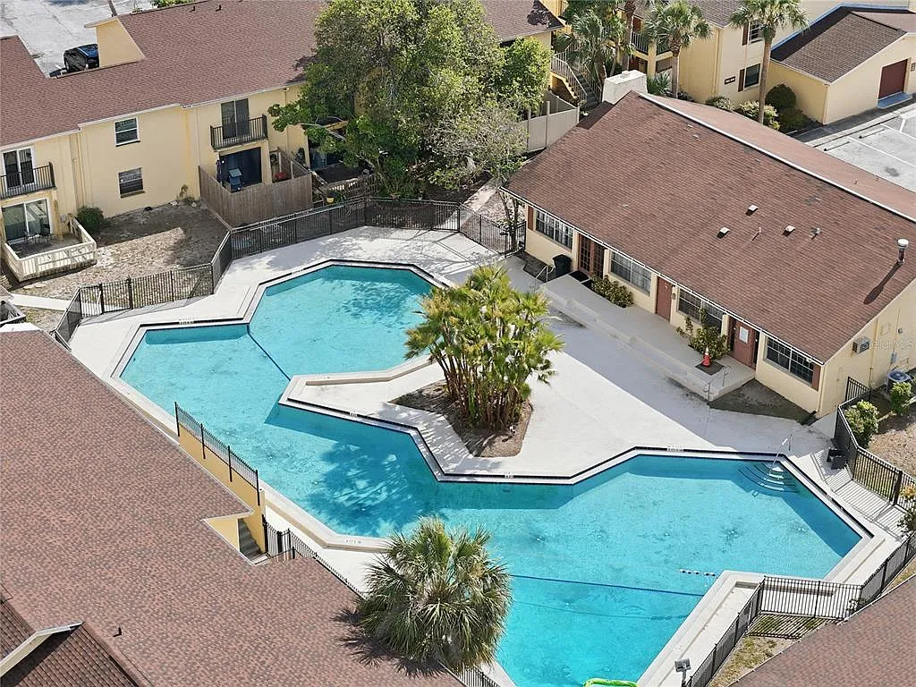 Building Photo - 7551 Abonado Rd