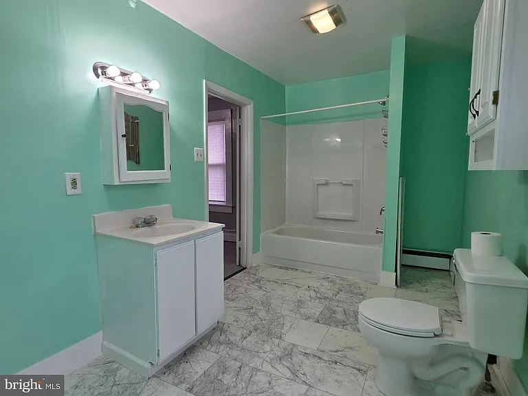 2 E Milby St — Photo 21
