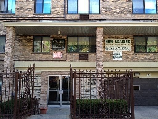 1st image of 5534 N Kenmore Ave APT 302