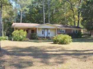 305 Hall Memorial Rd NW, Calhoun, GA 30701