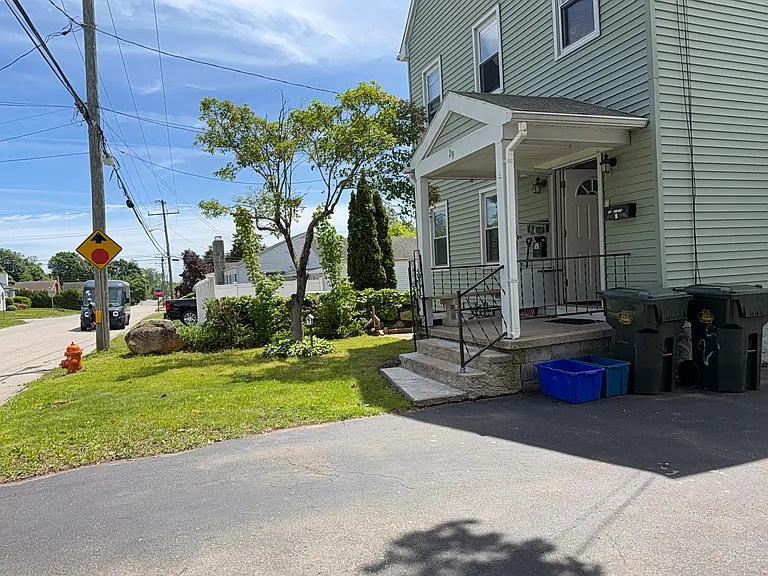 29 Viets St #1 — Photo 3