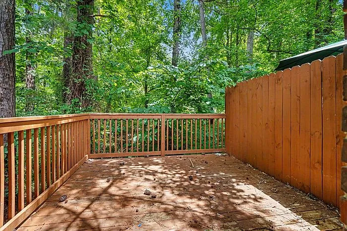 886 Martin Heights Dr NW #B — Photo 18
