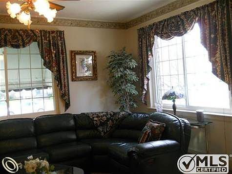 1348 harvard 010 (Small).jpg