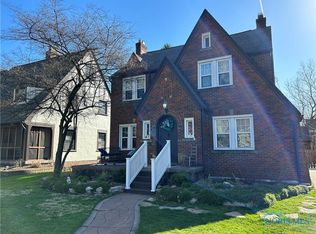 2310 Drummond Rd, Toledo, OH 43606