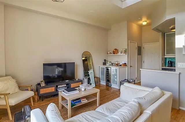 101 Willow Ave #5A — Photo 6