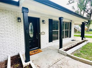 519 Coffee St, Mandeville, LA 70448