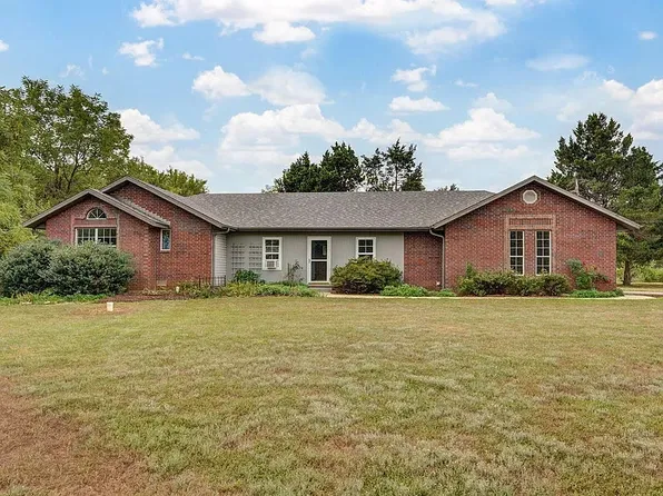 3740 W Farm Road 106 Ln, Springfield, MO