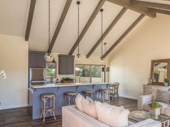 4000 Rio Rd APT 20, Carmel, CA 93923