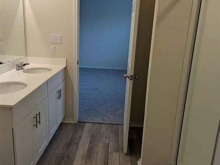 98 Pacific Loon St — Photo 17