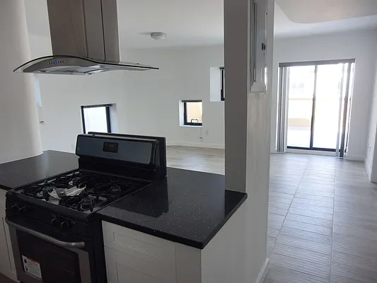 Rented by Sorensens Parkview Terrace Real Estate Inc | media 8