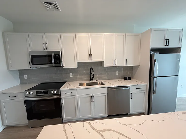 6B Rantoul St #410 — Photo 3
