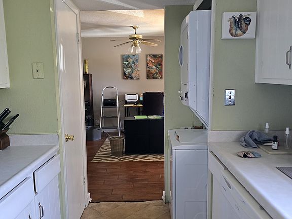 3rd image of 410 Dublin Dr #198