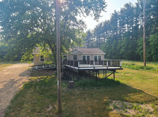 3377 3rd Ln, Oxford, WI 53952