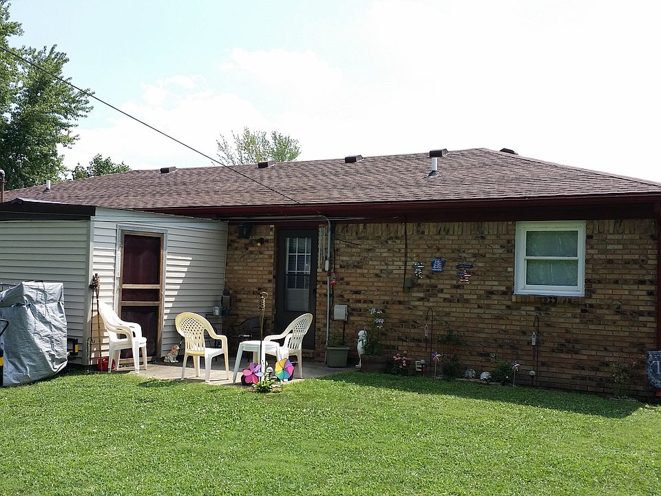 2nd image of 1425 Mattingly Drive