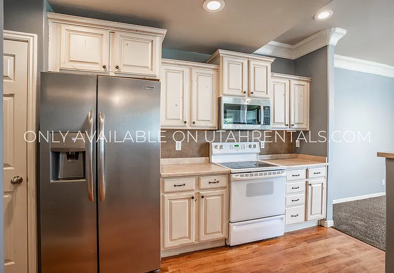 12824 S Timber Run Dr — Photo 7