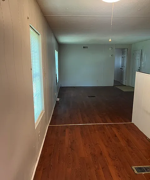 1603 Eufola Rd — Photo 3