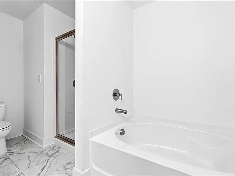 6456 Scudders Dr — Photo 16