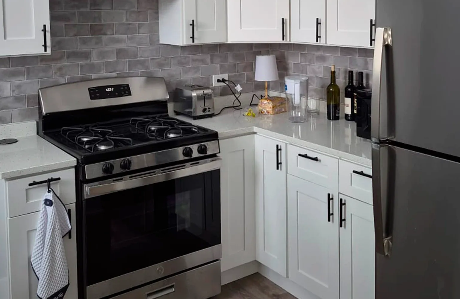 1 bed, 1.0 bath, $1,945 — Photo 2