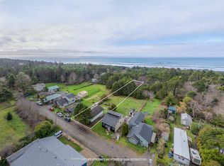 5083 NE Highland Ave, Yachats, OR 97498