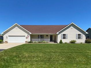 W2446 Holly Ln, Appleton, WI 54915