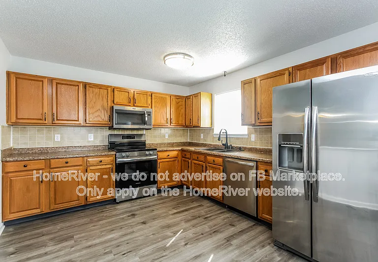 102 Winterberry Ln — Photo 6