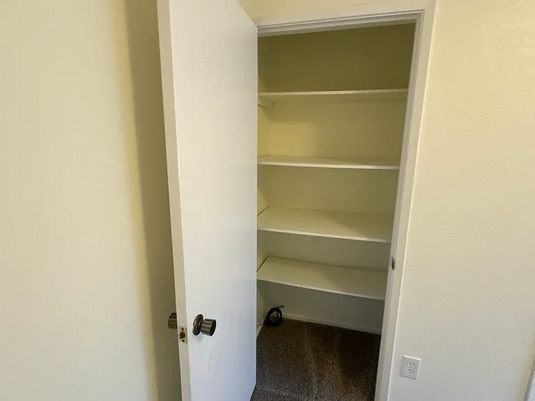 bed 1closet_05062026