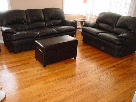LIVING RM W/HARDWOOD