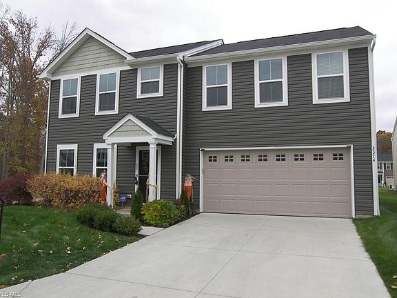2nd image of 3374 Greens Pointe Dr