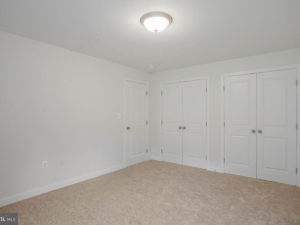 2nd image of 3980 Ferry Landing Rd #B