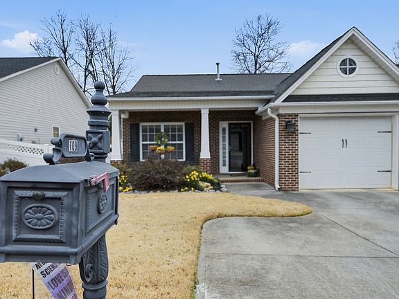 3rd image of 109 Abigail Ln