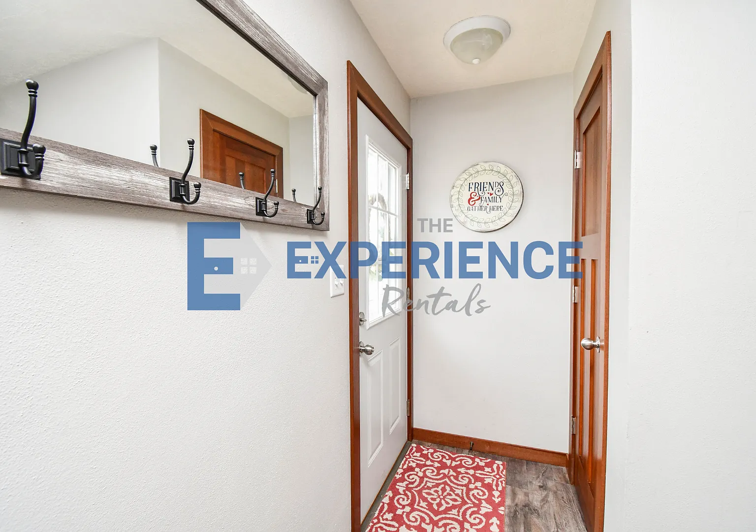 Fully Remodeled 4-Bed Ranch with Fenced Yard & Prime Location! — Photo 2