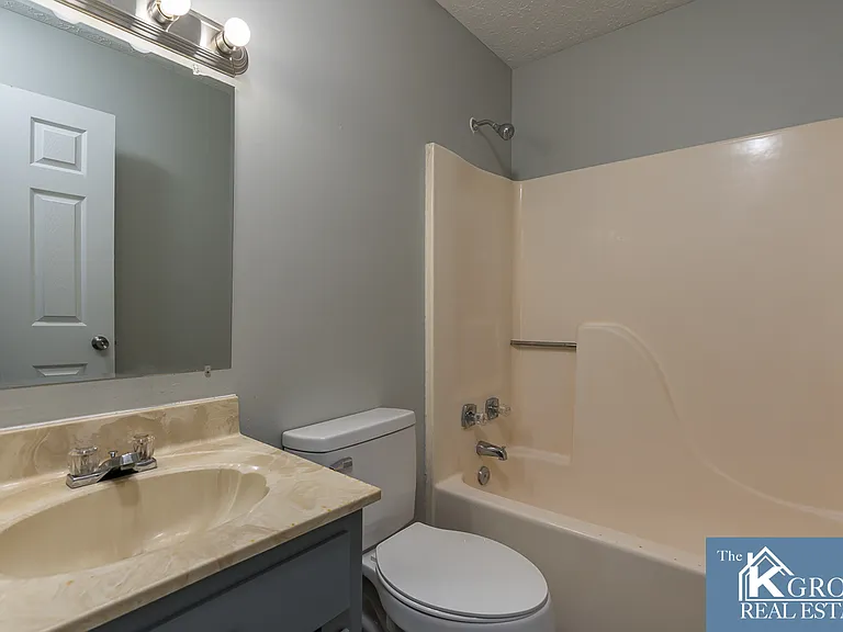 2845 Frontier Ct #6 — Photo 8