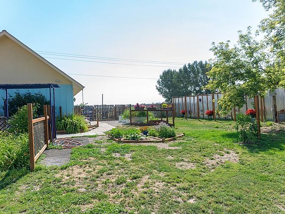 5th image of 12537 N 75th E
