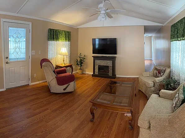 3318 W Susan Ln, Lecanto, FL 34461