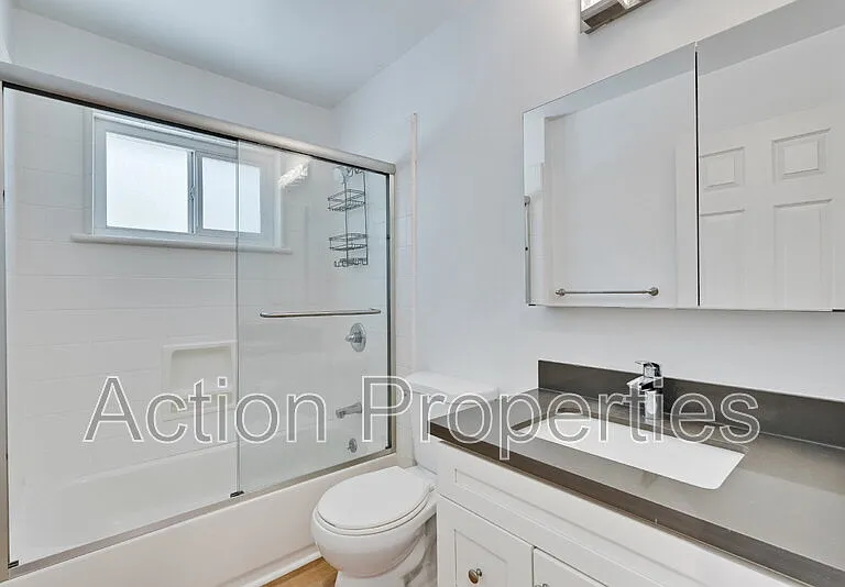 2186 Carlmont Dr #6 — Photo 14