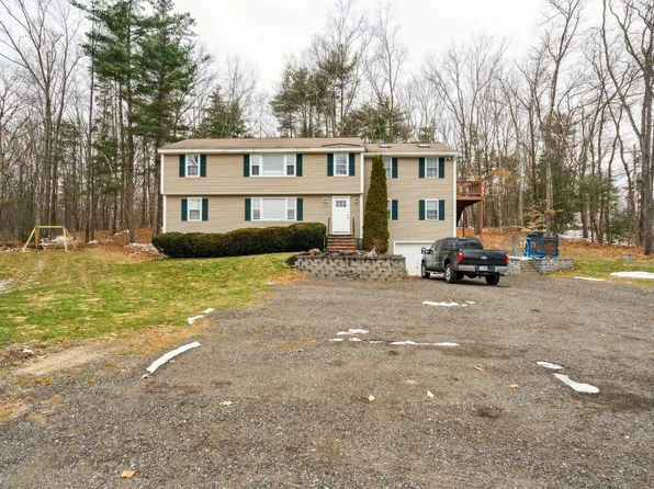 162 Wells Village Road, Sandown, NH 03873