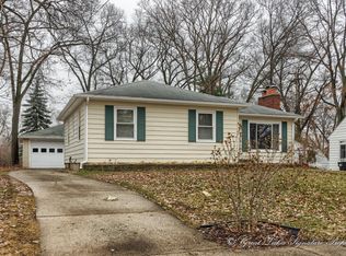 955 Floyd St SW, Wyoming, MI 49509