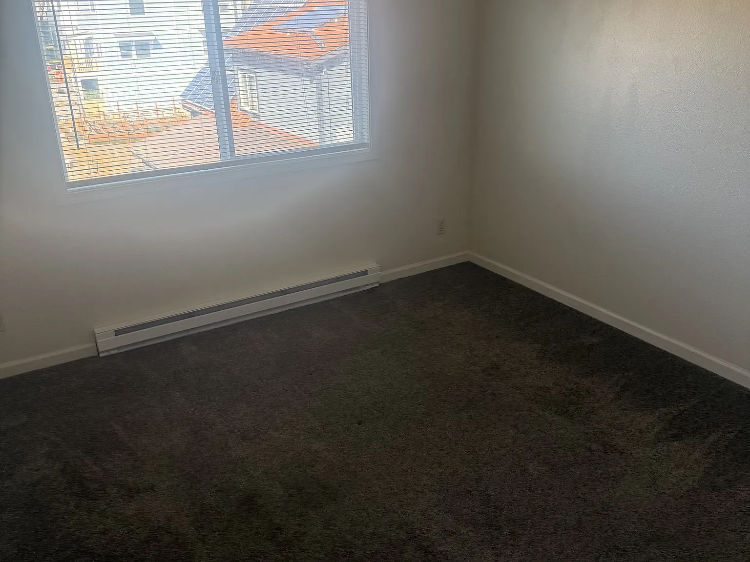 41 Northwest Hurbert Street - D — Photo 4