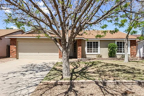 1042 S Canal Dr Photo 1