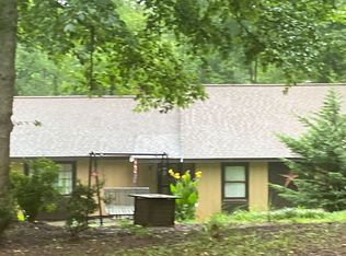 114 Carlton St, Greenwood, SC 29649