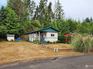 23821 Hope Pl, Ocean Park, WA 98640