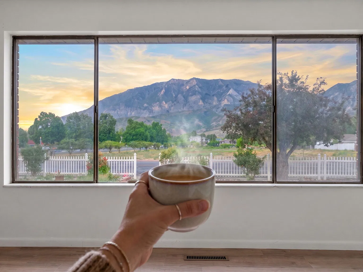 Newly Renovated 4 Bed, 2 Bath Home in Orem - $2500/mo — Photo 4
